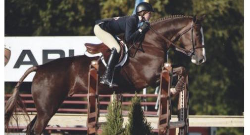 Attention Junior Equitation Riders! Don’t miss your chance to win the 2019 Shelby Drazan Memorial Award – enter in August!