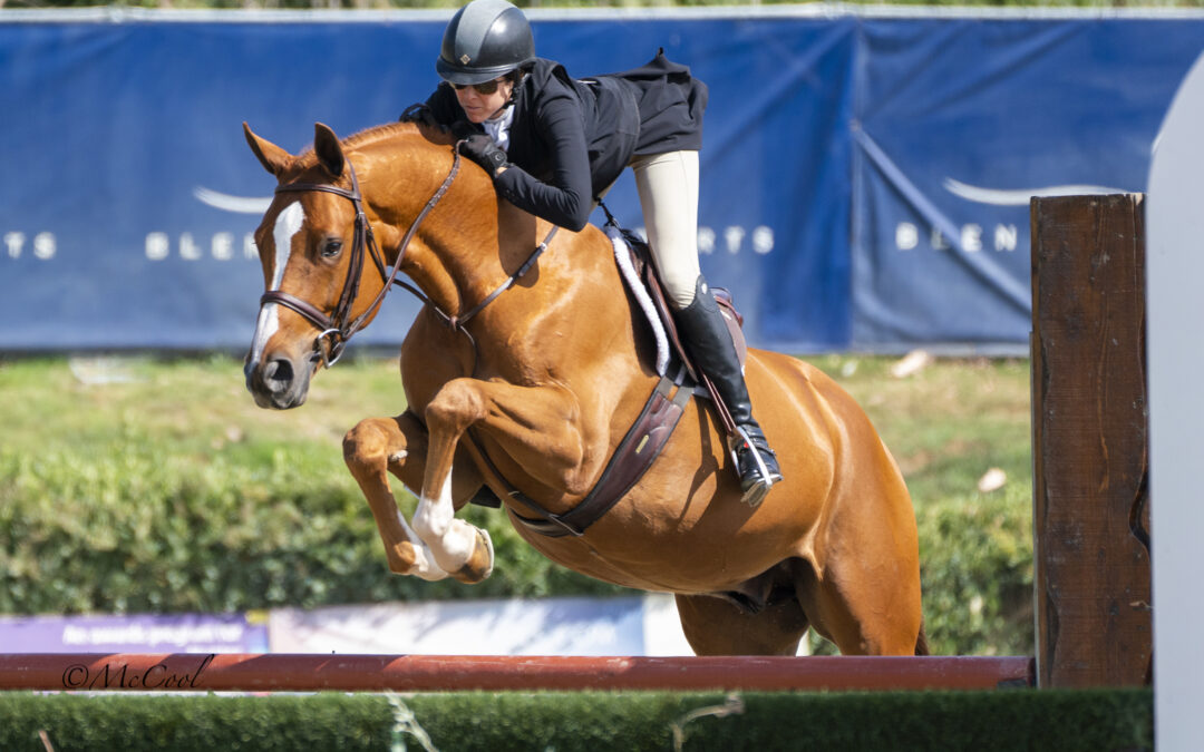 Robinson and Davidson Ride to USHJA Green Hunter Incentive Southwest Regional Championships Victories